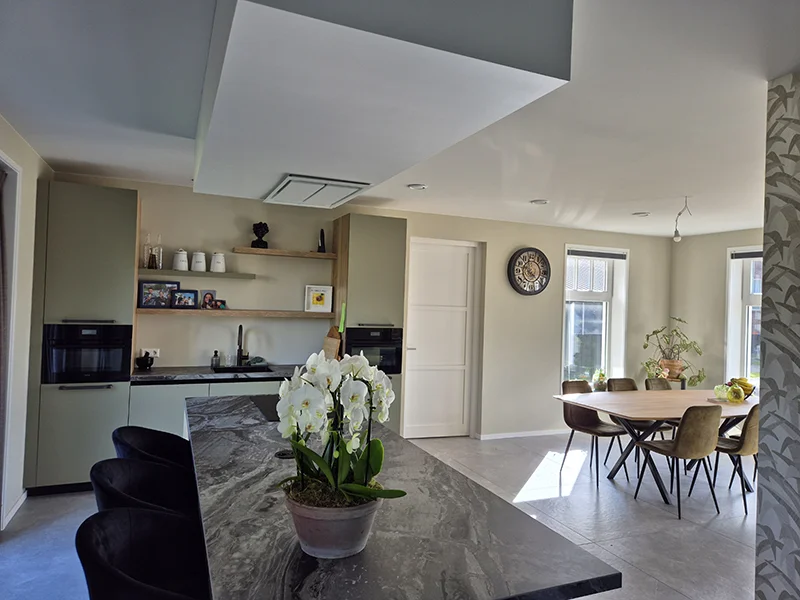 Latex Spuiten Uithoorn - Alphen aan den Rijn