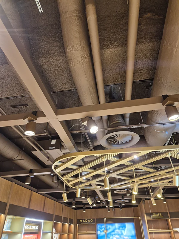 Latex Spuiten Uithoorn - Schiphol - Chocolate House