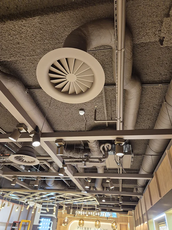 Latex Spuiten Uithoorn - Schiphol - Chocolate House